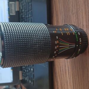 Vintage Sears Camera Lens Auto Zoom Multi-Coated F=80-200mm 1:4.0 Black, w/case